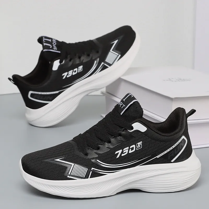 Sapatos Casuais de Moda Cores Brilhantes Mulheres Tênis de Malha Respirável Atacado Unissex Solado de EVA Tênis Urbanos para Mulheres