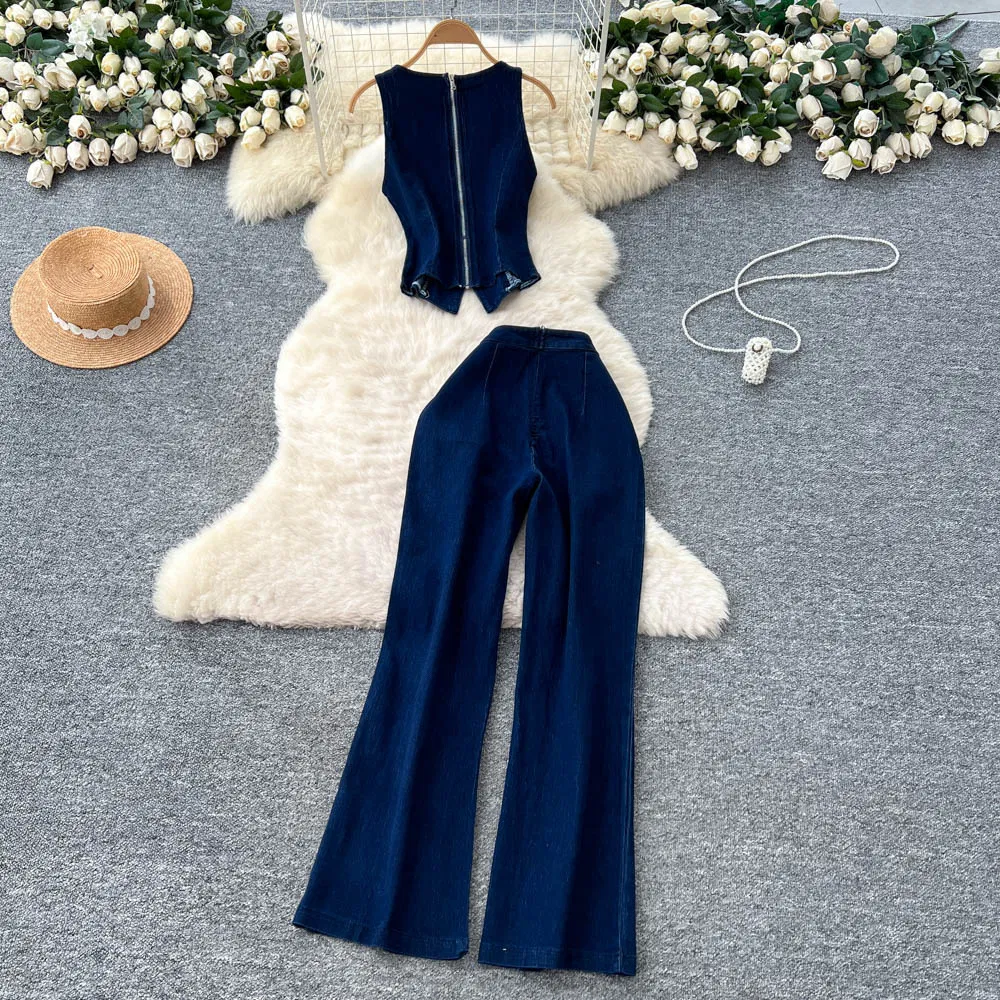 Conjunto Elegante de Top Sem Mangas em Denim e Calças Jeans de Cintura Alta com Pernas Largas para Mulheres, Gola Redonda, Botão de Metal, Roupa Casual em Denim com Ajuste Slim