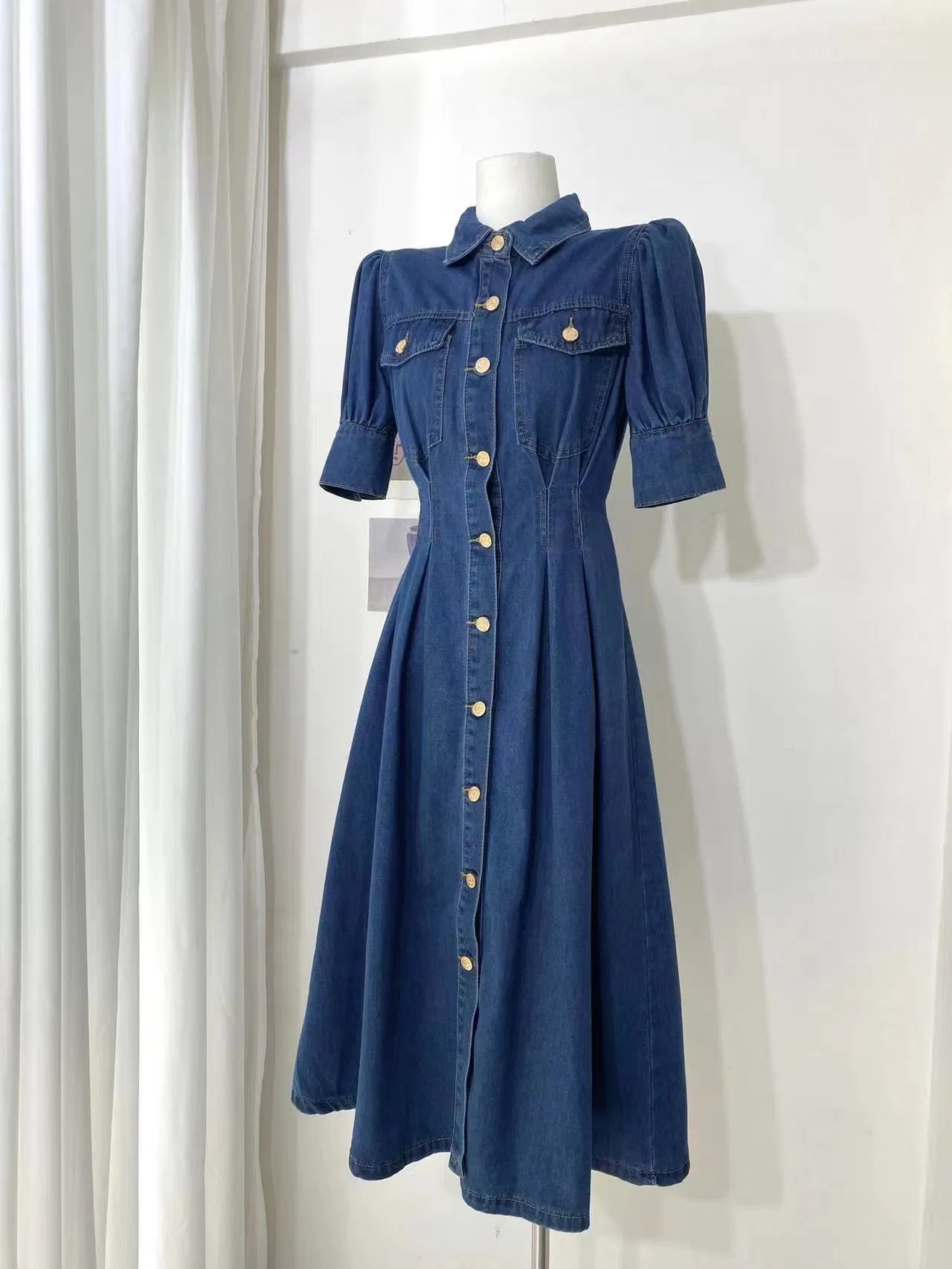Preço de Atacado de Roupas Personalizadas OEM Estilo de Designer de Moda para Mulheres Vestido Clássico de Algodão com Impressão DTG para o Verão e Primavera com Logotipo da Marca