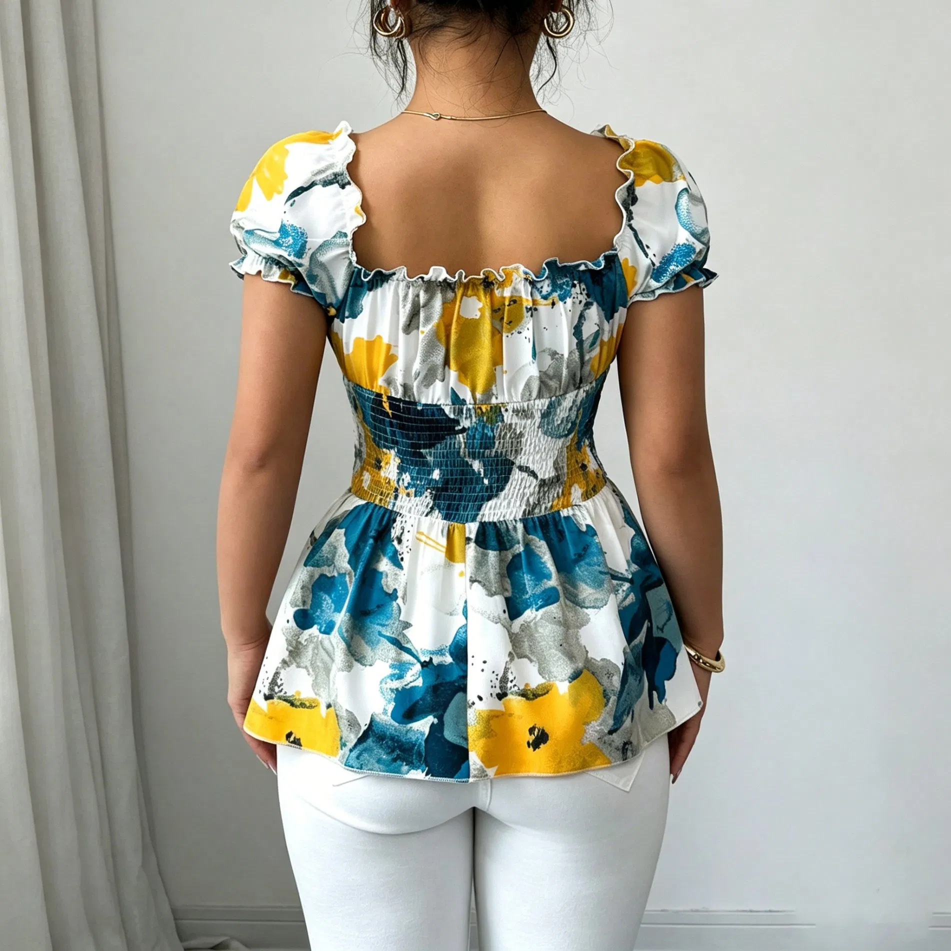 Blusa peplum ajustada de verão com decote em V, mangas curtas com babados, cintura smock e estampa floral para mulheres, personalizada OEM ODM