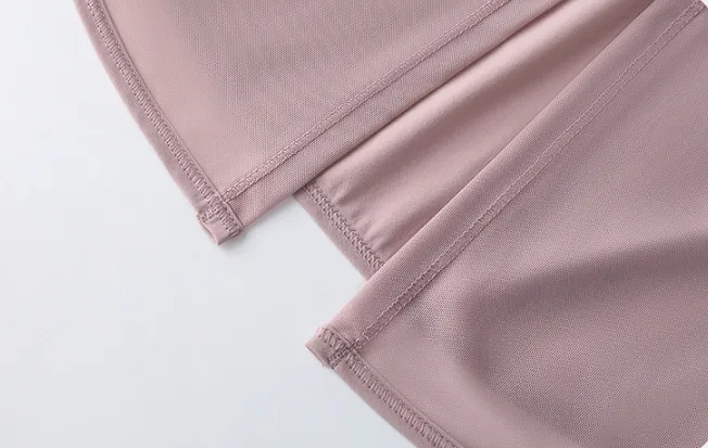 Roupas de Atividade Plus Size Novas