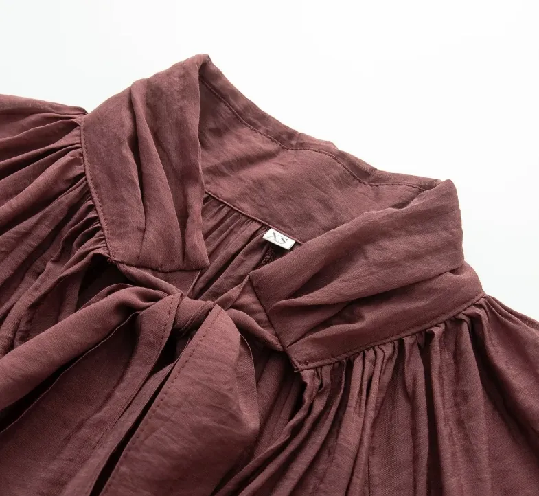 Detalhe Blusa Elegante 1