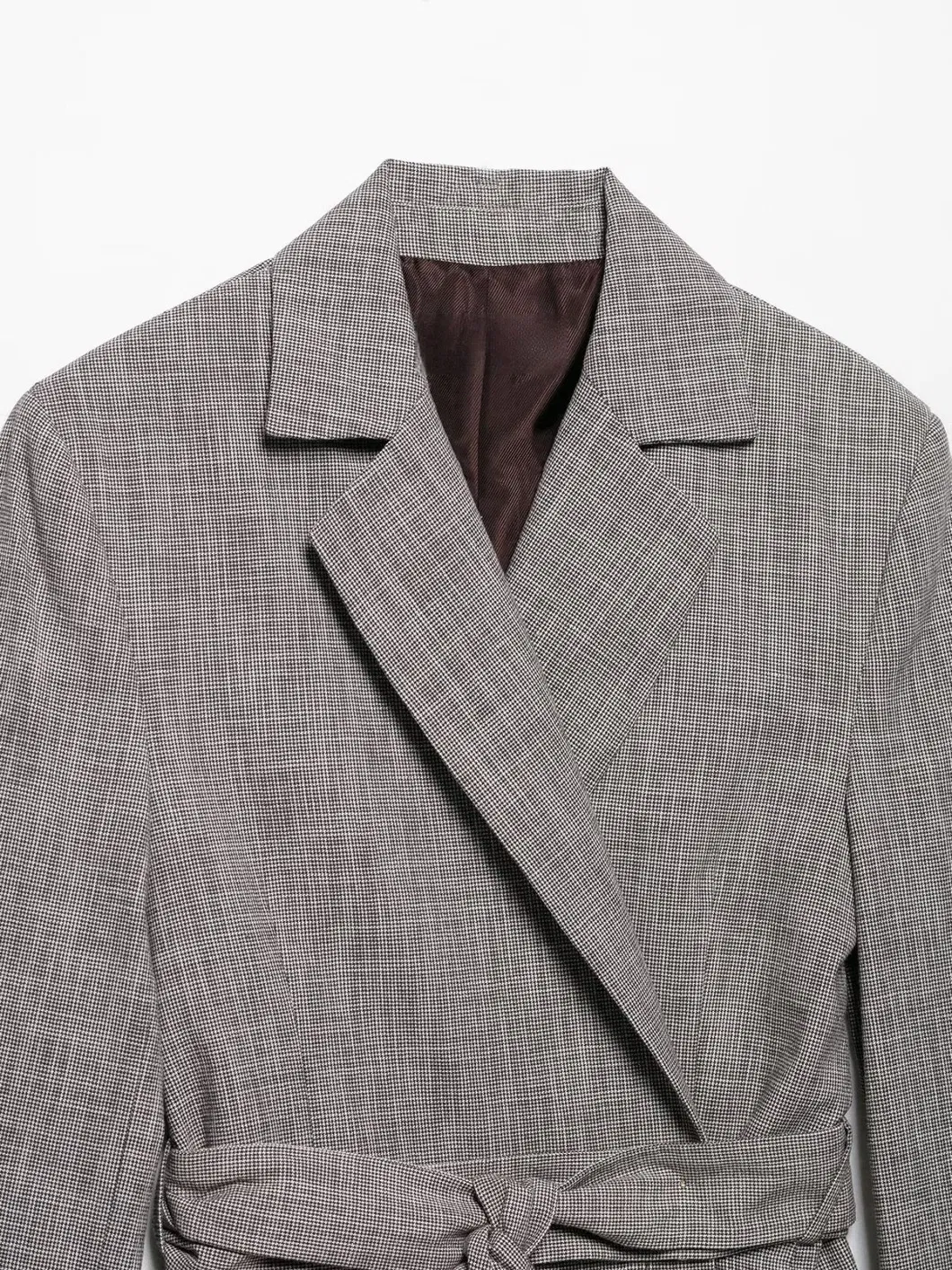 Conjunto Feminino Sob Medida de Três Peças para Escritório