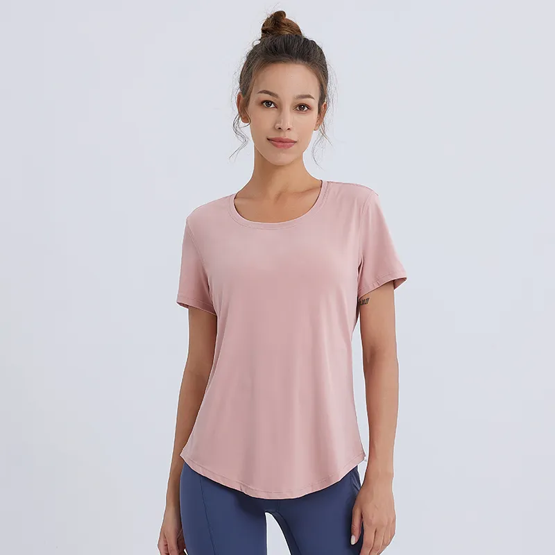 Roupas de Atividade Plus Size Novas