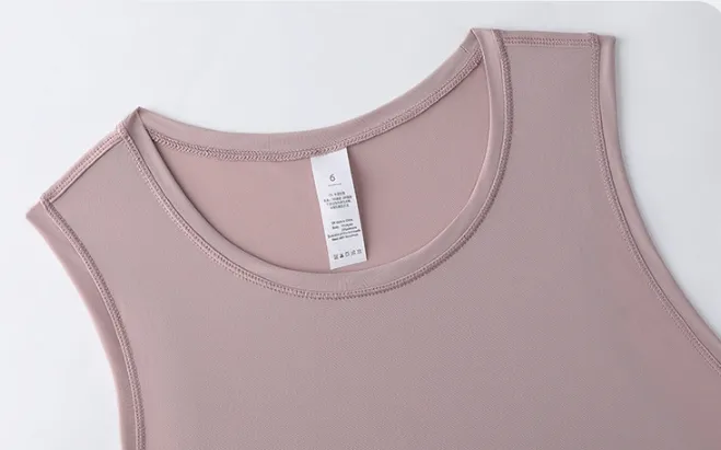 Roupas de Atividade Plus Size Novas