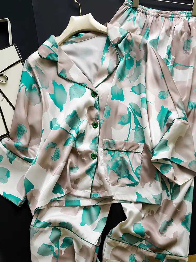 Roupas de Loungewear de Seda Personalizadas 100% de Alta Qualidade Impressas Digitalmente com Seu Próprio Design