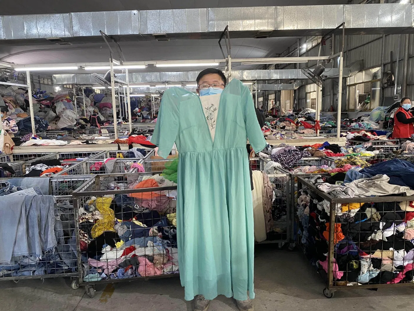 Bale Usado para Homens Roupas de Segunda Mão Mulheres Vestidos Vintage