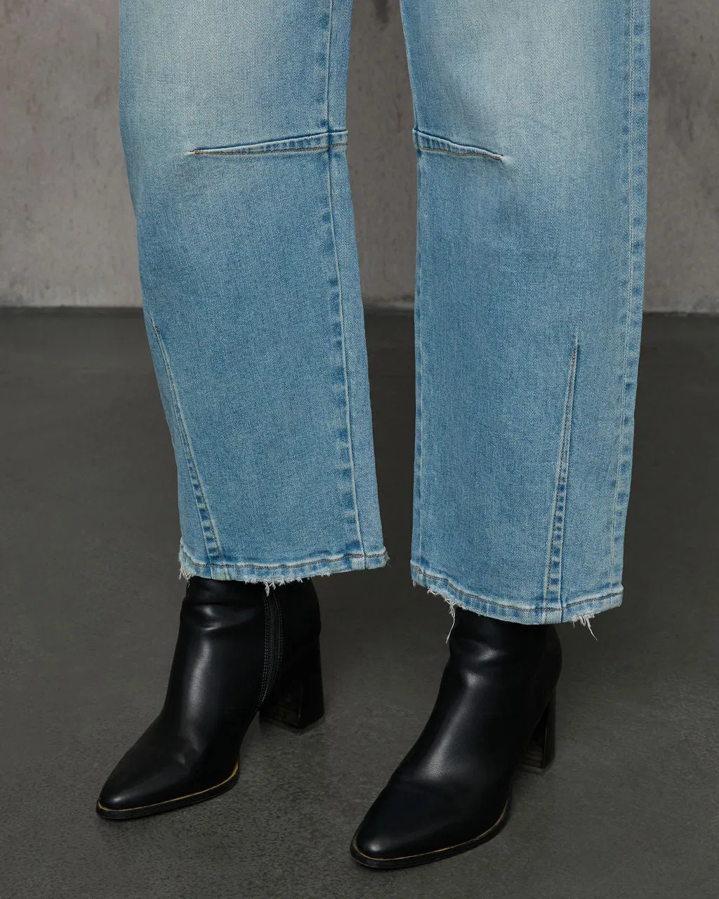 Roupas Femininas 2025 Primavera Nova Moda Casual Calças de Denim Soltas com Cintura Média em Estilo Balão