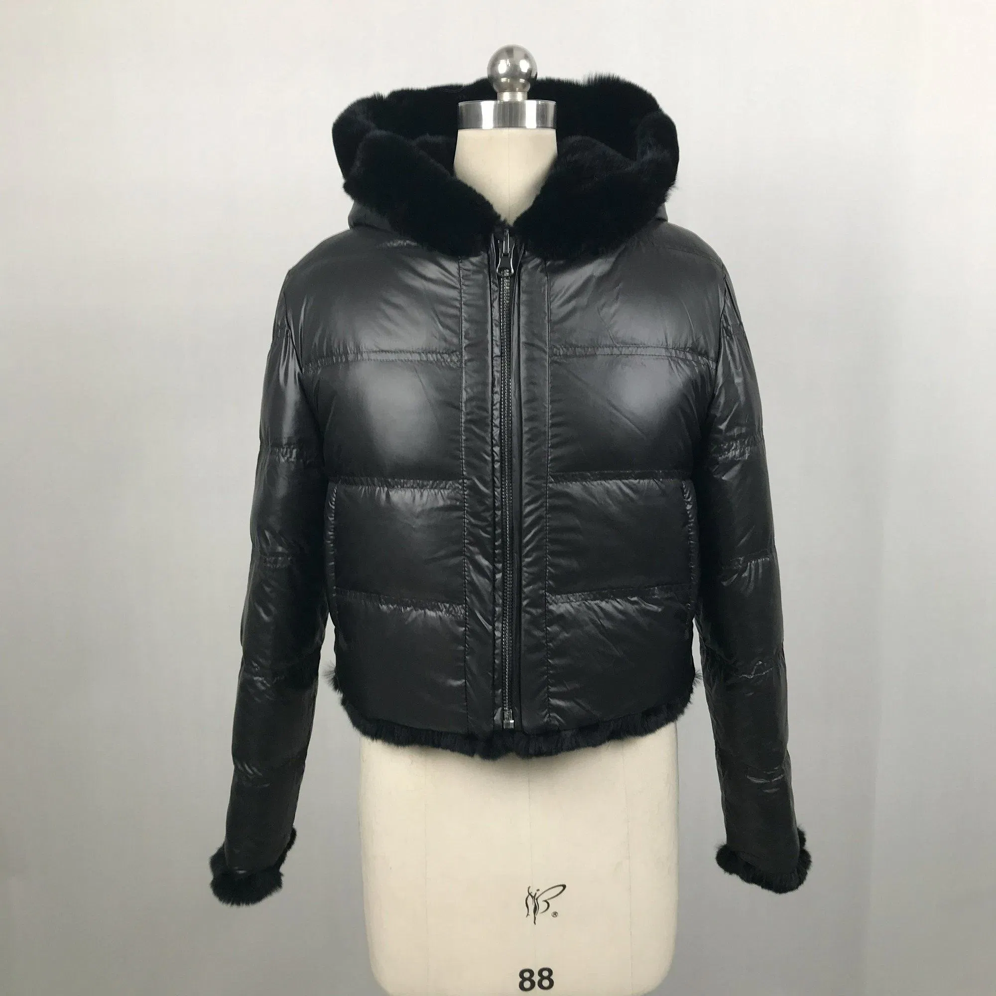 Atacado Mulheres Inverno Quente Personalizado Reversível Com Capuz Manga Longa Senhora Casaco de Pato Rex Coelho Mulheres Casaco de Pêlo Real