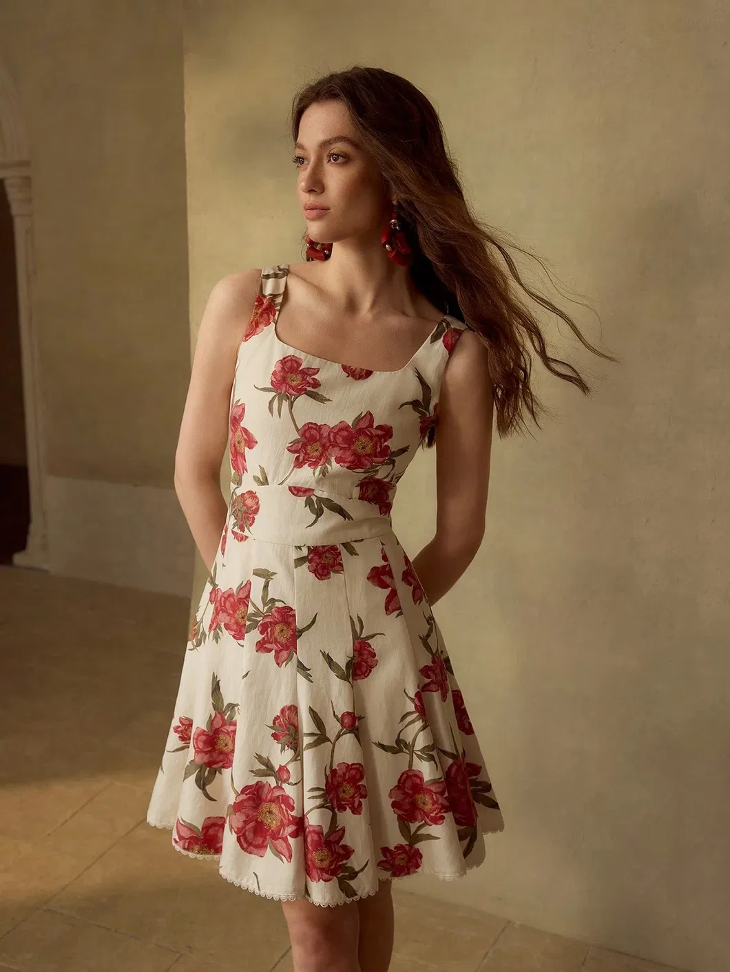 Vestido de Alças Floral Detalhe 1