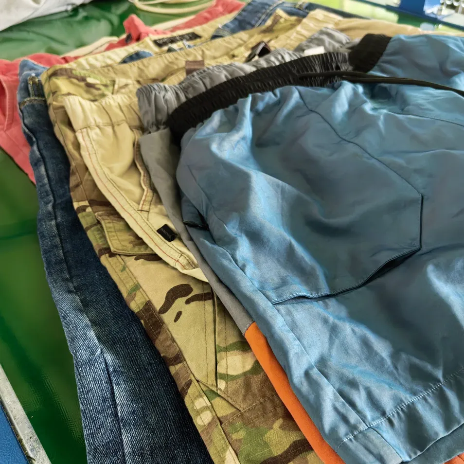 Venda Direta de Fábrica Calças Jeans Femininas Usadas em Boa Condição Roupas Usadas