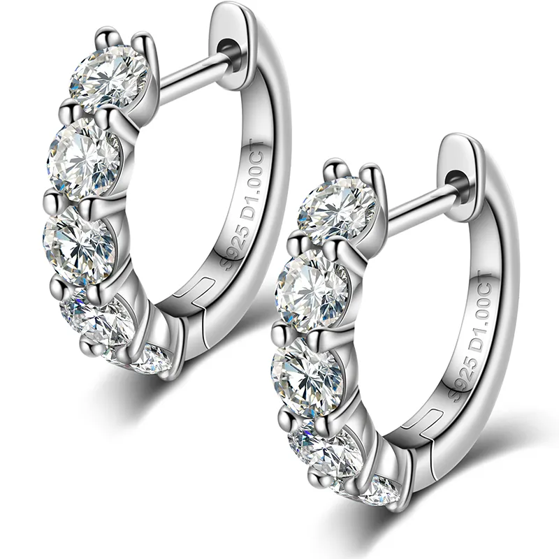 Estilo Urbano de Moda 0.2CT 925 Brincos Huggie Hoop de Prata Esterlina com Diamante Moissanite Vvs para Mulheres