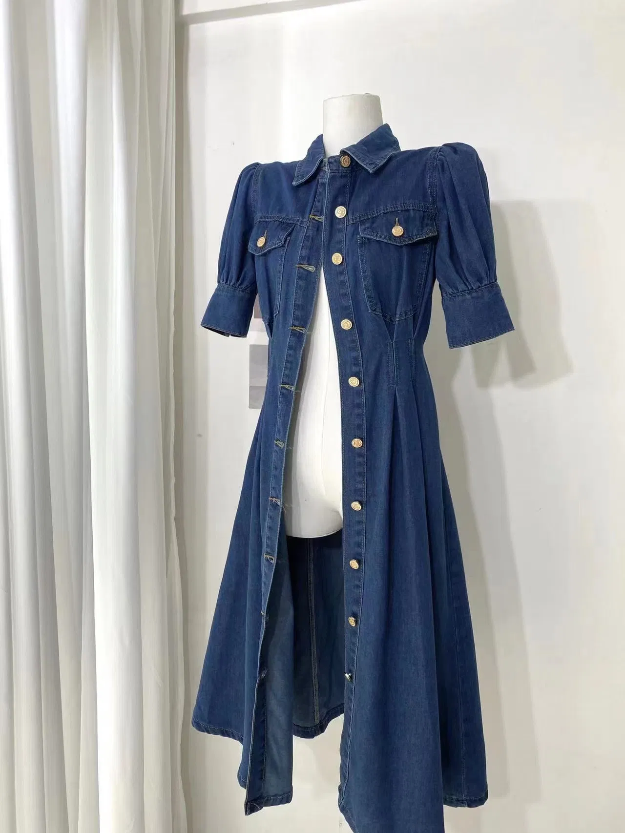 Preço de Atacado de Roupas Personalizadas OEM Estilo de Designer de Moda para Mulheres Vestido Clássico de Algodão com Impressão DTG para o Verão e Primavera com Logotipo da Marca