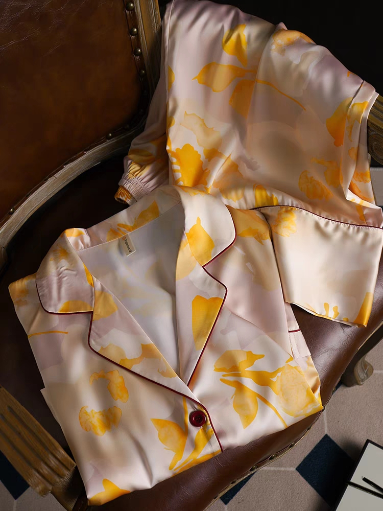 Roupas de Loungewear de Seda Personalizadas 100% de Alta Qualidade Impressas Digitalmente com Seu Próprio Design