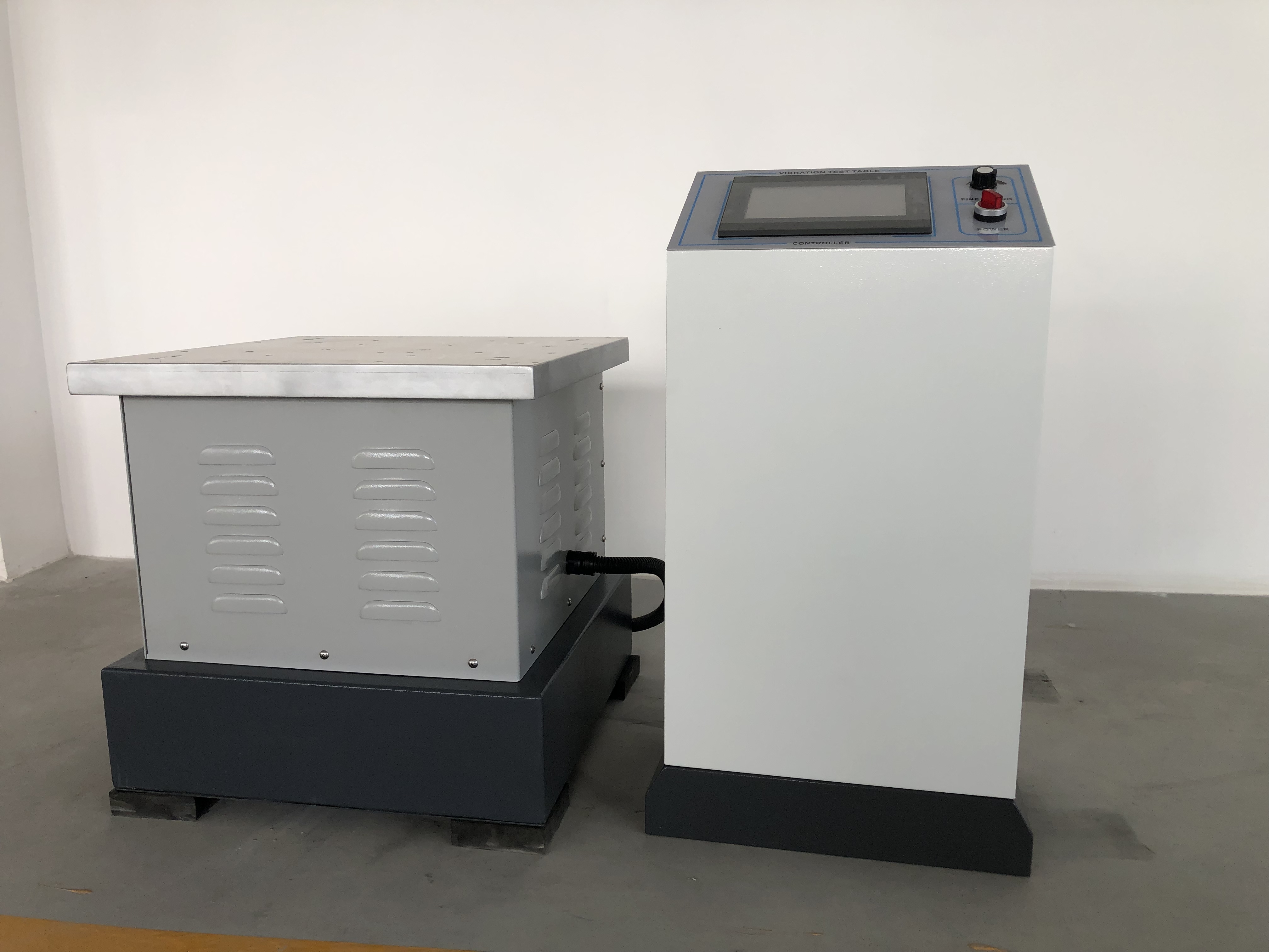 EV Battery Pack Vibration Test Shaker Automotive Parts Durability Test Equipment 3 Axis Electromagnetic Vibration Table