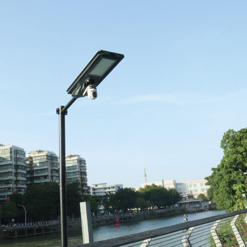 800W 1200W Outdoor Lighting Waterproof Integrated All in One Solar Street Light and 4G or WiFi Solar Dual CCTV Camera