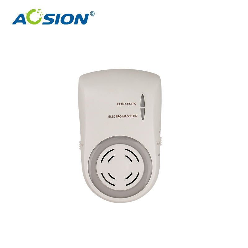 Utilize Electromagnetic Energy and Ultrasonic Waves for Pest Control with LED Light