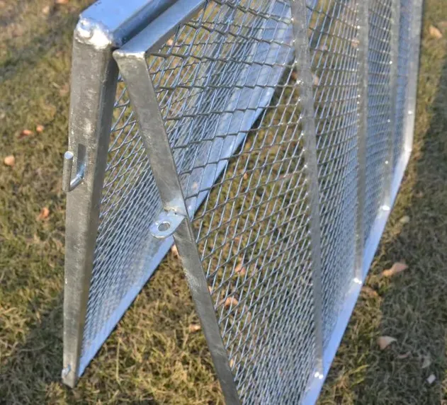 Compost Bin Detail 6