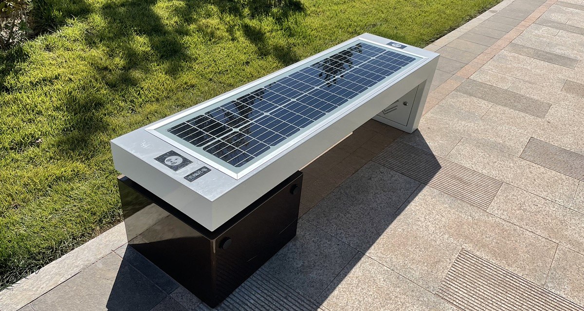 Multifunctional Outdoor Solar Bench Integrated USB Charging LED Light WiFi Bluetooth Speaker