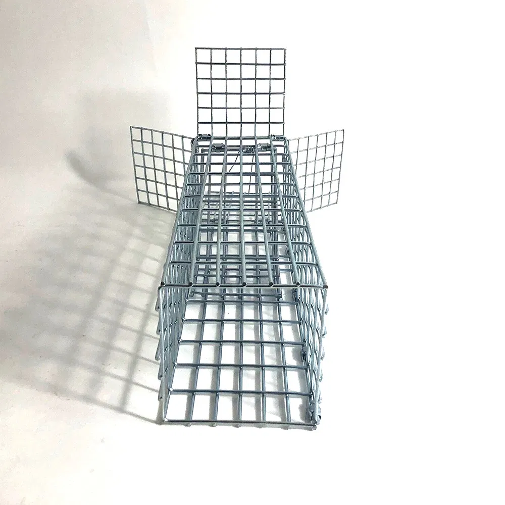 One Way Through Wire Mesh Door Check Valve for Pest Control