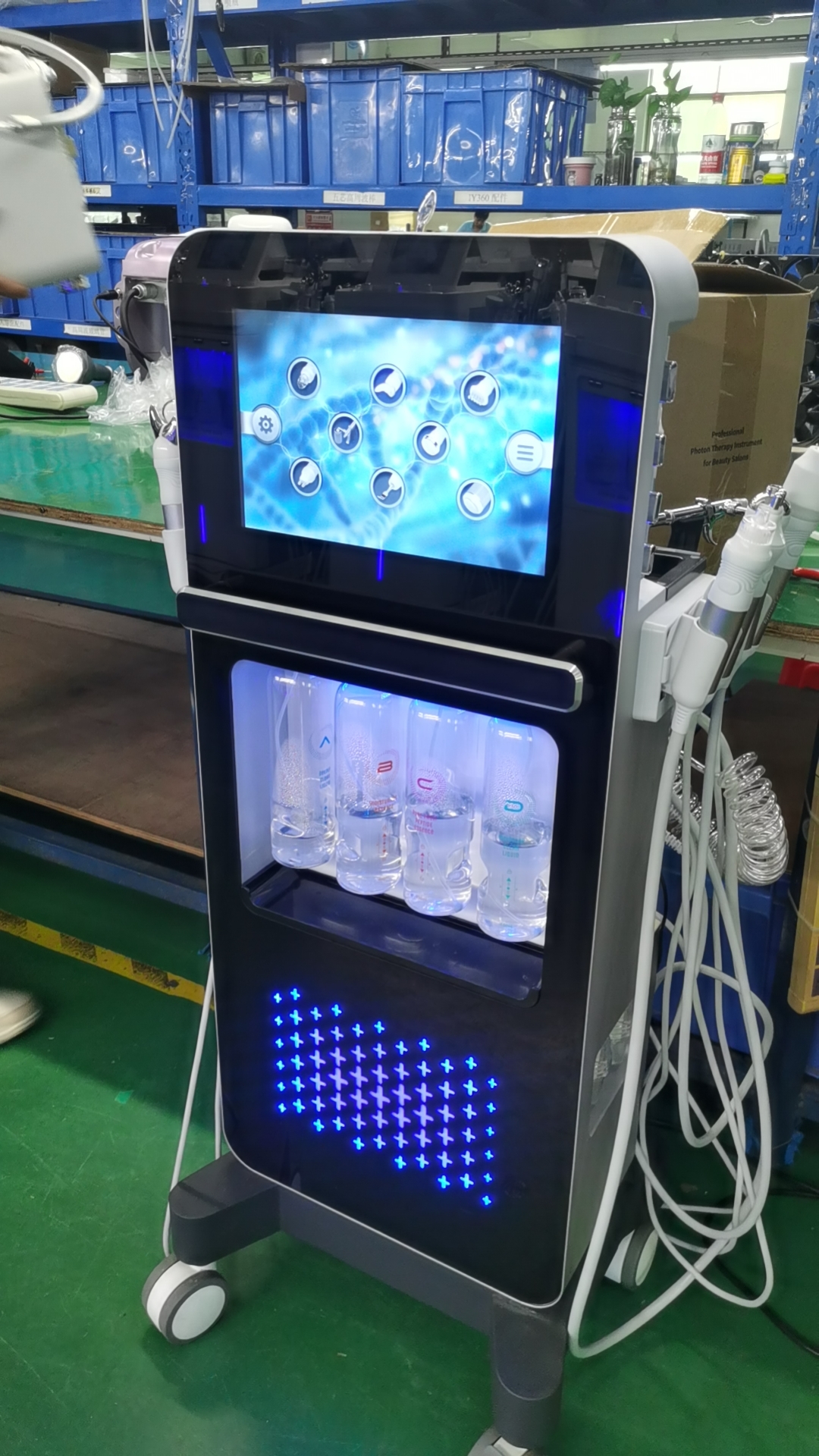 Professional 17 in 1 Hydro Facial Machine Skin Care Spa Oxygen Jet Water Peel H2O2 Facial Machine