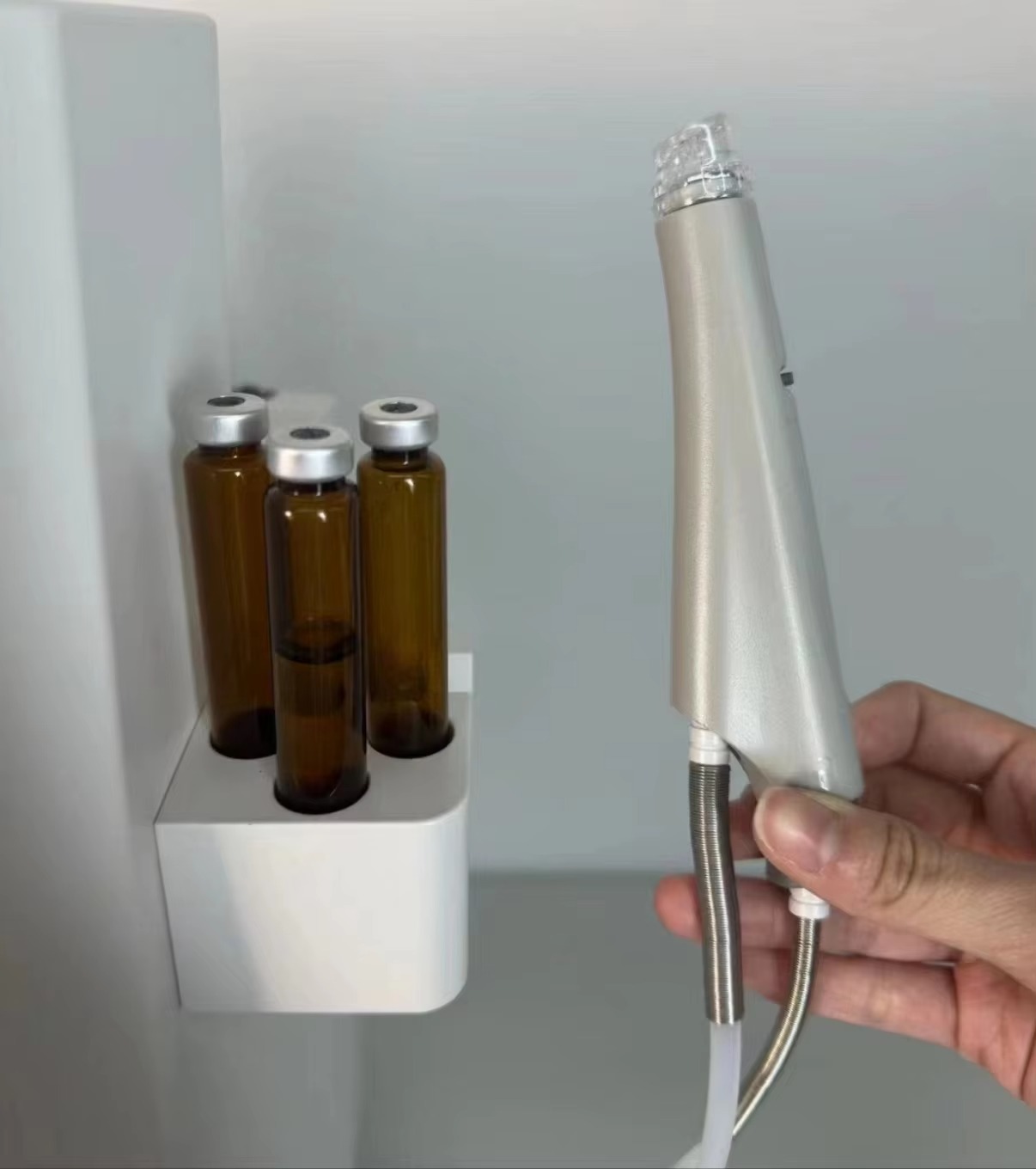 Bottle installation