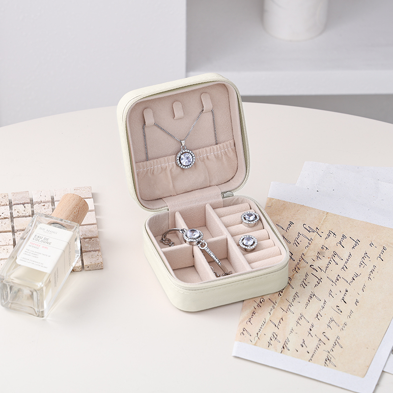 Travel Leather Waterproof Jewelry Gift Box Storage Jewellery Organizer Kid's Jewelry Packaging Box