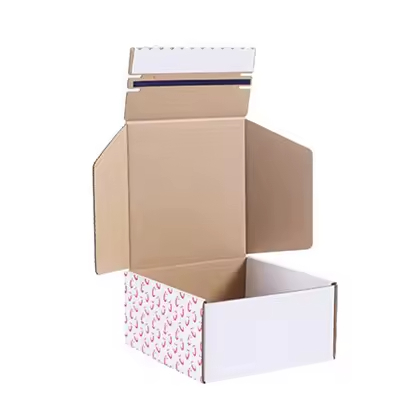 Customized Square Brown Kraft Paper Corrugated Cardboard Mailer Boxes Sponge Lining Matt Lamination for Shoes Clothing