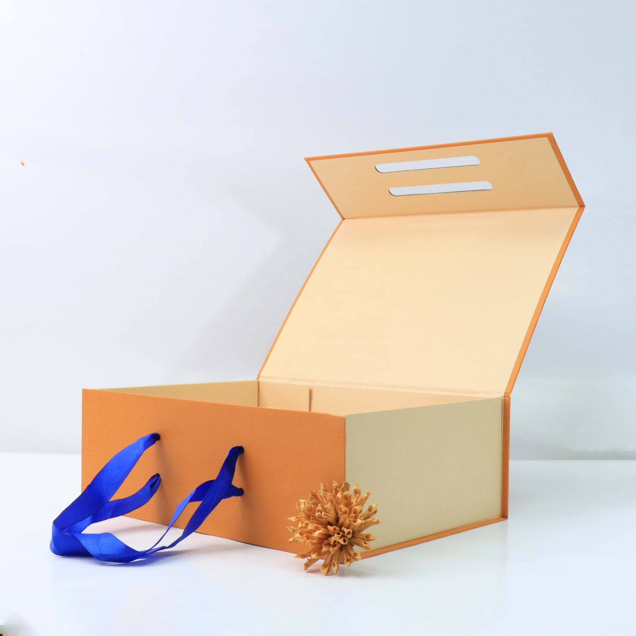 Custom Printed Luxury Foldable Book-Style Magnetic Gift Box with Matt Lamination Multi-Color Options