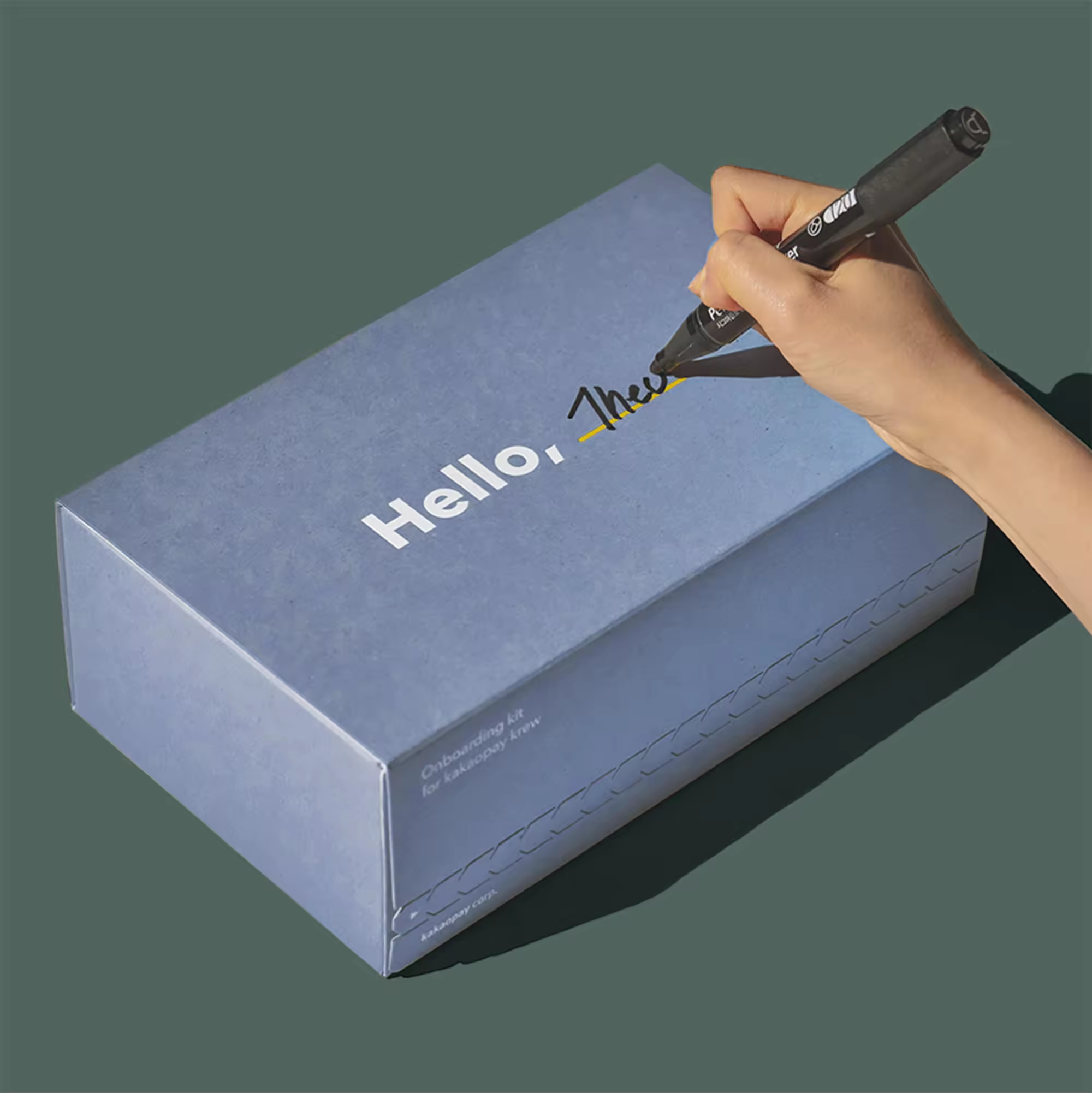 Biodegradable Wig Clothes Sweater Festive Packaging Kraft Tear Strip Paper Shipping Mailer Boxes With Custom Logo