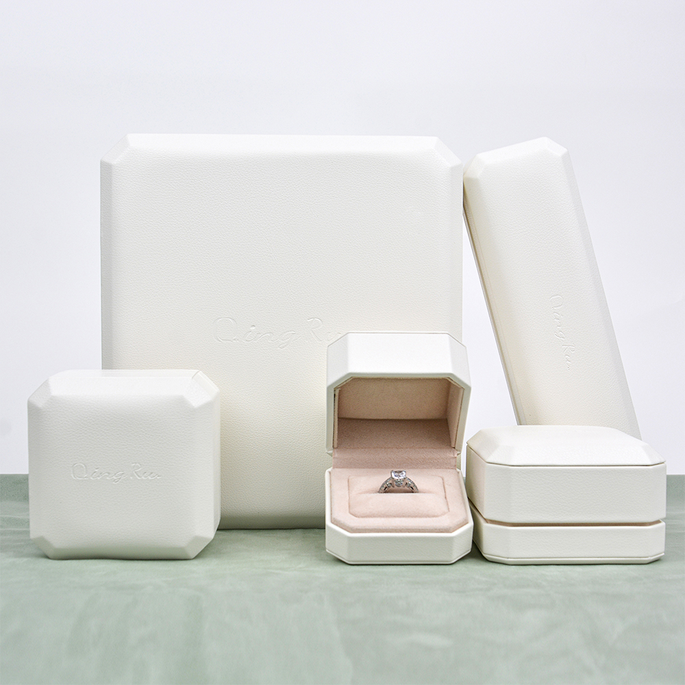 Wholesale Luxury PU Gift Jewellery Boxes Custom LED Jewelry Box Packaging Bracelet Necklace Earring Ring Box