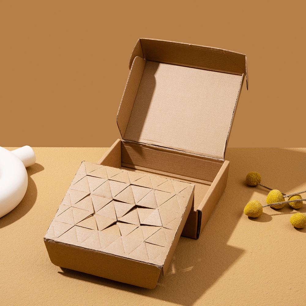 LionwrapacK Eco Friendly Kraft Paper Mailer Box with Honeycomb Insert Biodegradable Protective Packaging