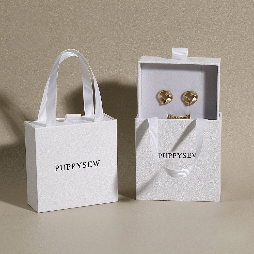 Customize Logo Portable Handheld Gift Packaging Box Bracelet Ring Earrings Paper Box Drawer Sliding Satin Jewelry Gift Box