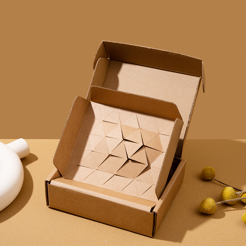 LionwrapacK Eco Friendly Kraft Paper Mailer Box with Honeycomb Insert Biodegradable Protective Packaging