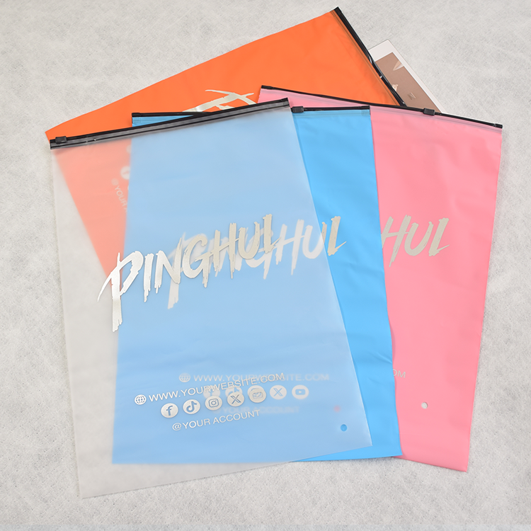 Custom Matte/frosted Biodegradable Plastic Packaging Zipper Bags,T Shirt Swimwear Zip Lock Clothing Bags With Logo