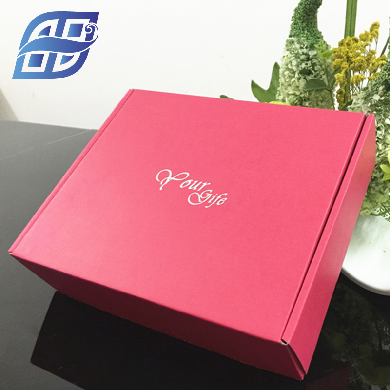 Custom Luxury Fashion Printing Recycled Gift Craft and Cupcake Kraft Packaging
