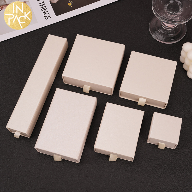 IN PACK Personalized Jewelry Box With Custom Logo Magnetic Closure Luxury Jewelry Storage Box Organizer For Retail And Gifts