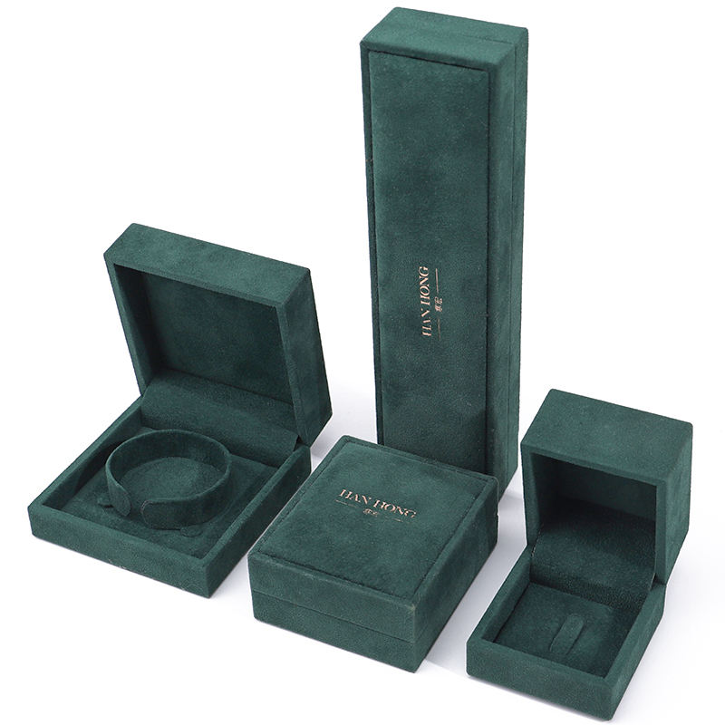 Wholesale Luxury Necklace Bracelet Earring Ring Packaging Jewellery Set Box Custom logo Premium Velvet Green Jewelry Box