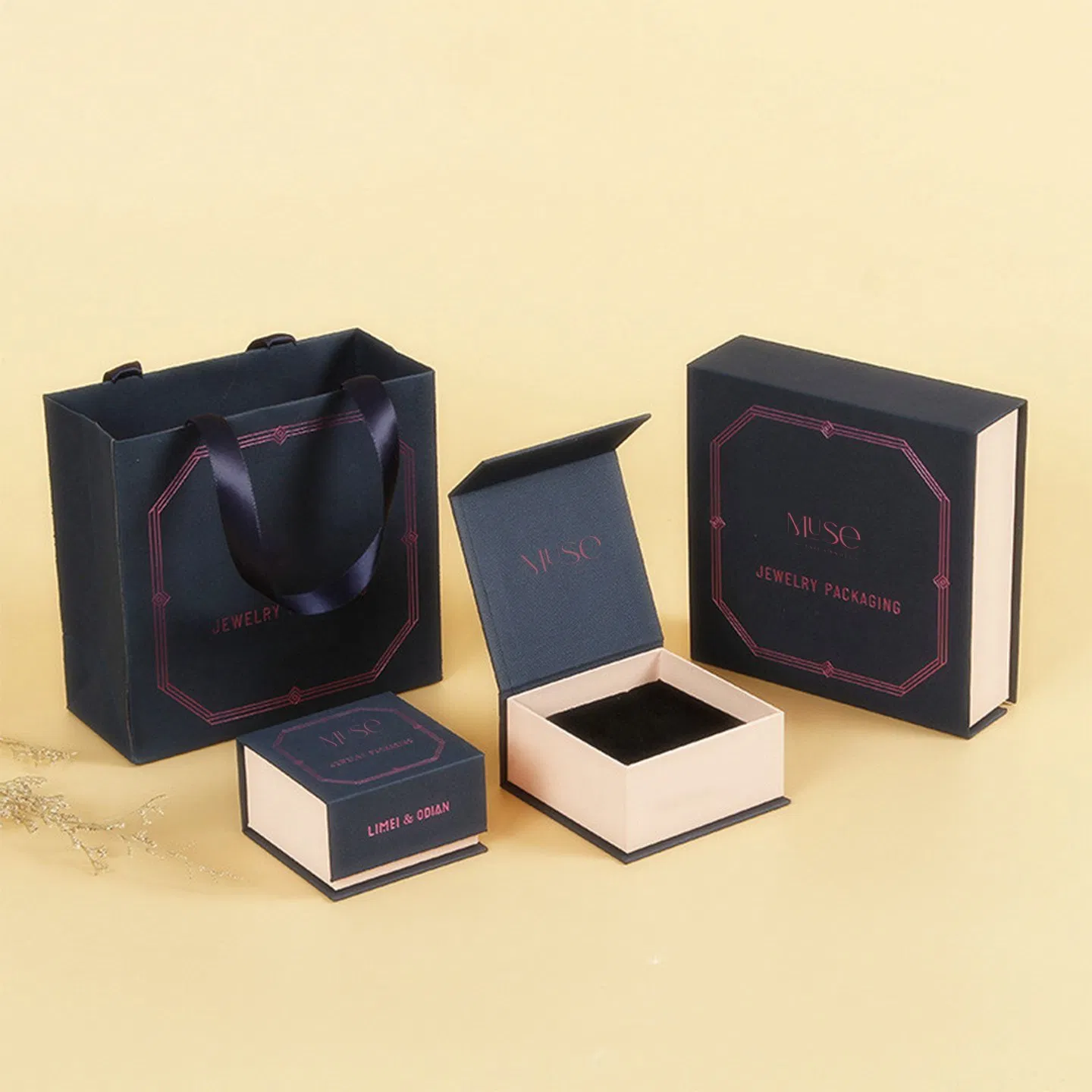 Luxury Branded Jewelry Gift Packaging Sets with Matching Bags