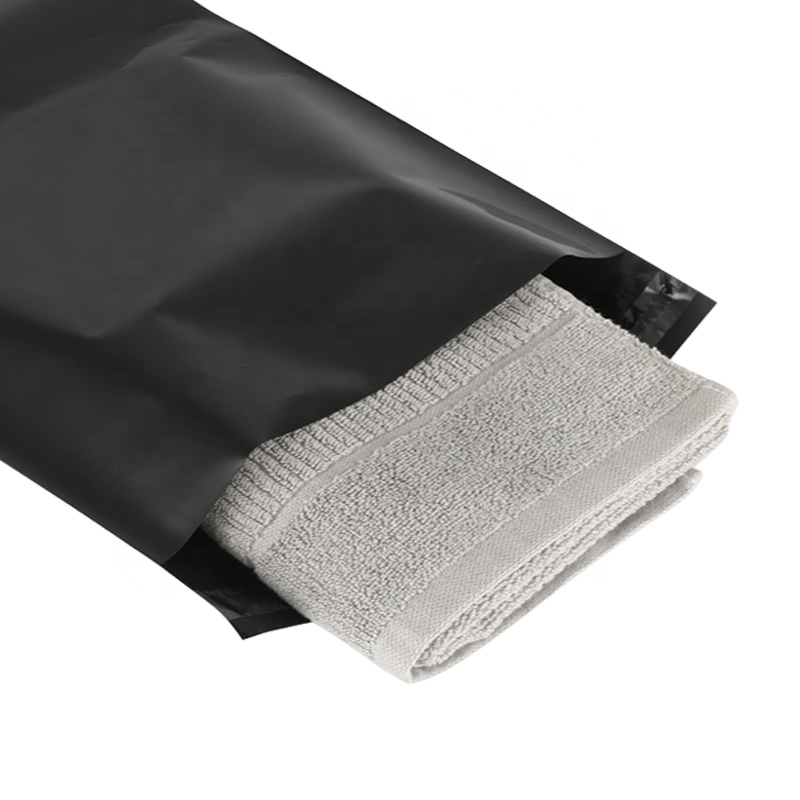 Custom Logo Poly Mailer Manufacture Matte Polymailer Print Logo Clothing Mail Bag Courier Shipping Packaging Mailing Bags
