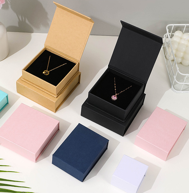 IN PACK Luxury Magnetic Jewelry Box Custom Logo Rigid Jewelry Gift Box Mini Jewelry Storage Organizer Box For Jewelry Packaging