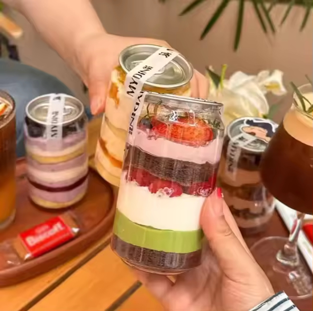 330ML 500ML 600ML 700ML Transparent PET Plastic Easy Open Beverages Can Plastic Jar For Juice Drink Coffee With Aluminum Lid