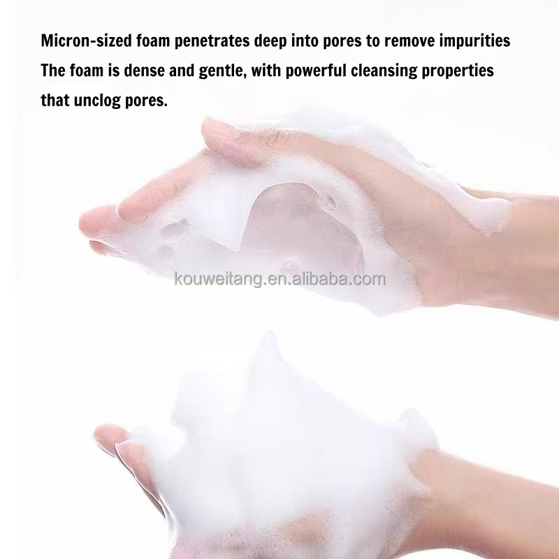 Cleansing Mousse Detail 6