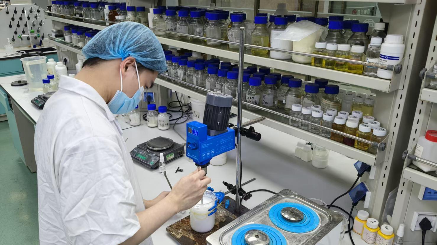 Quality control inspection of finished cosmetic products