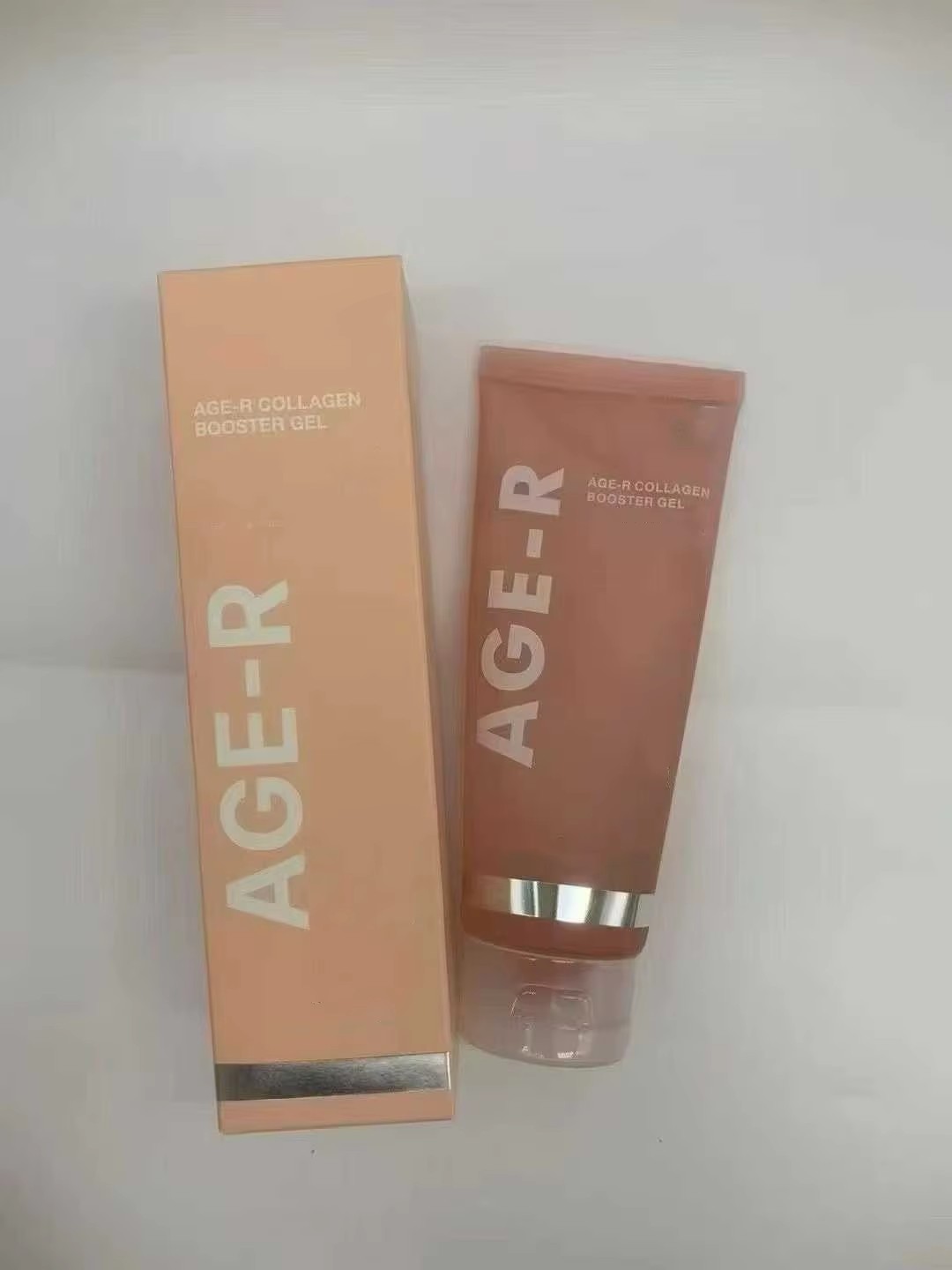 Medlcnbie Collagen Booster Gel Cream Improving Skin Radiance While Providing Deep Nourishing and Moisturizing 100ml