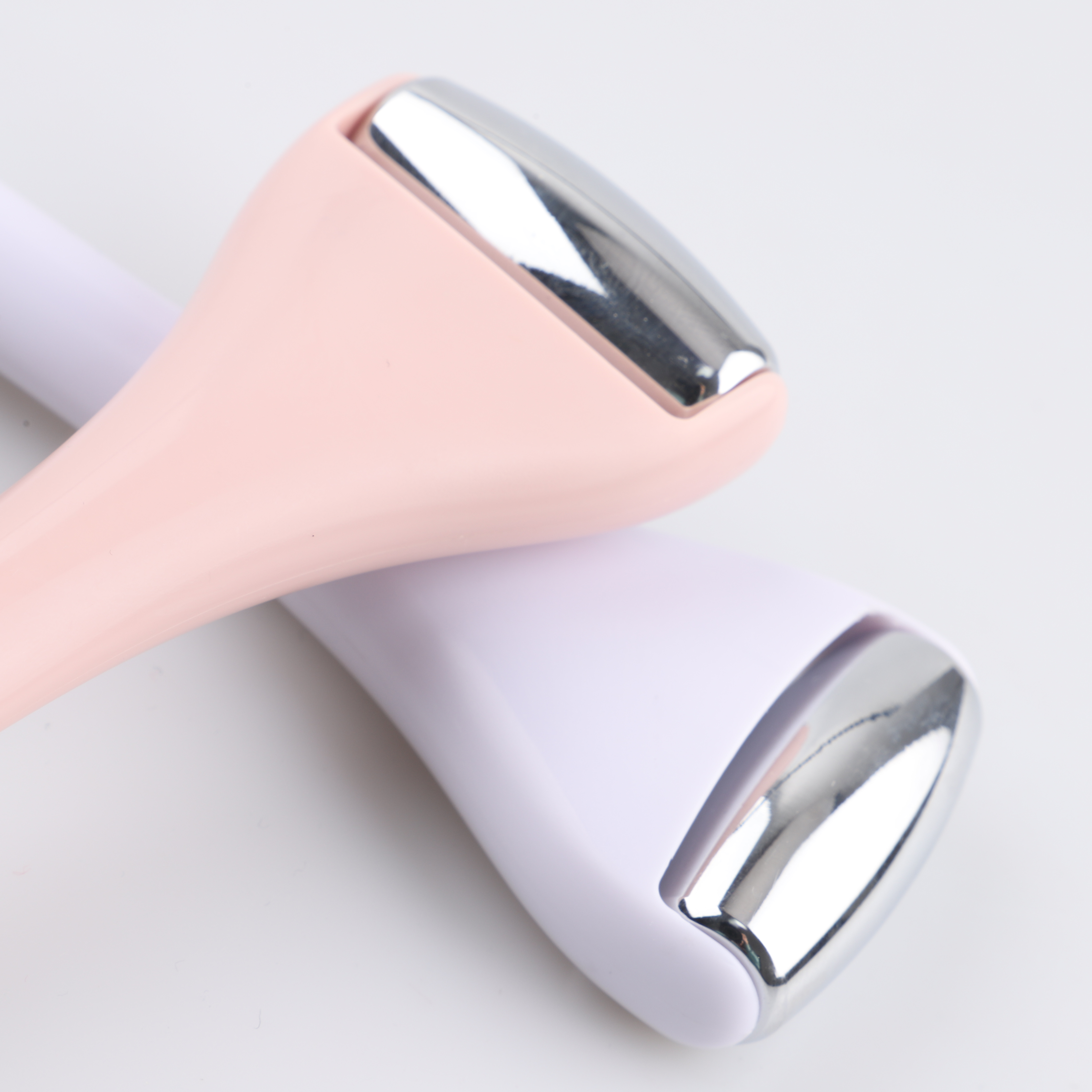 2-in-1 Lifting Face &amp; Eye Roller Stainless Steel Jawline Sculptor Facial Tool Ice &amp; Skin Care Massager Roller for Puffy Eyes