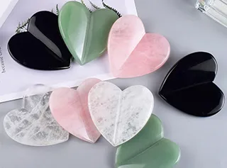 Beauty Gift Heart Shape 3D Gua Sha Bian Black Gua Sha Facial Massage Tools Black Spike Heart Shape 3D Guasha Stone Tools