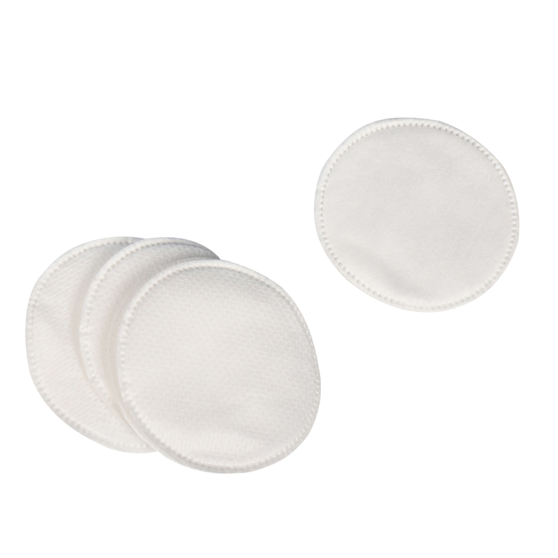 Eco-Friendly Cotton Swabs for Makeup Application and Removal