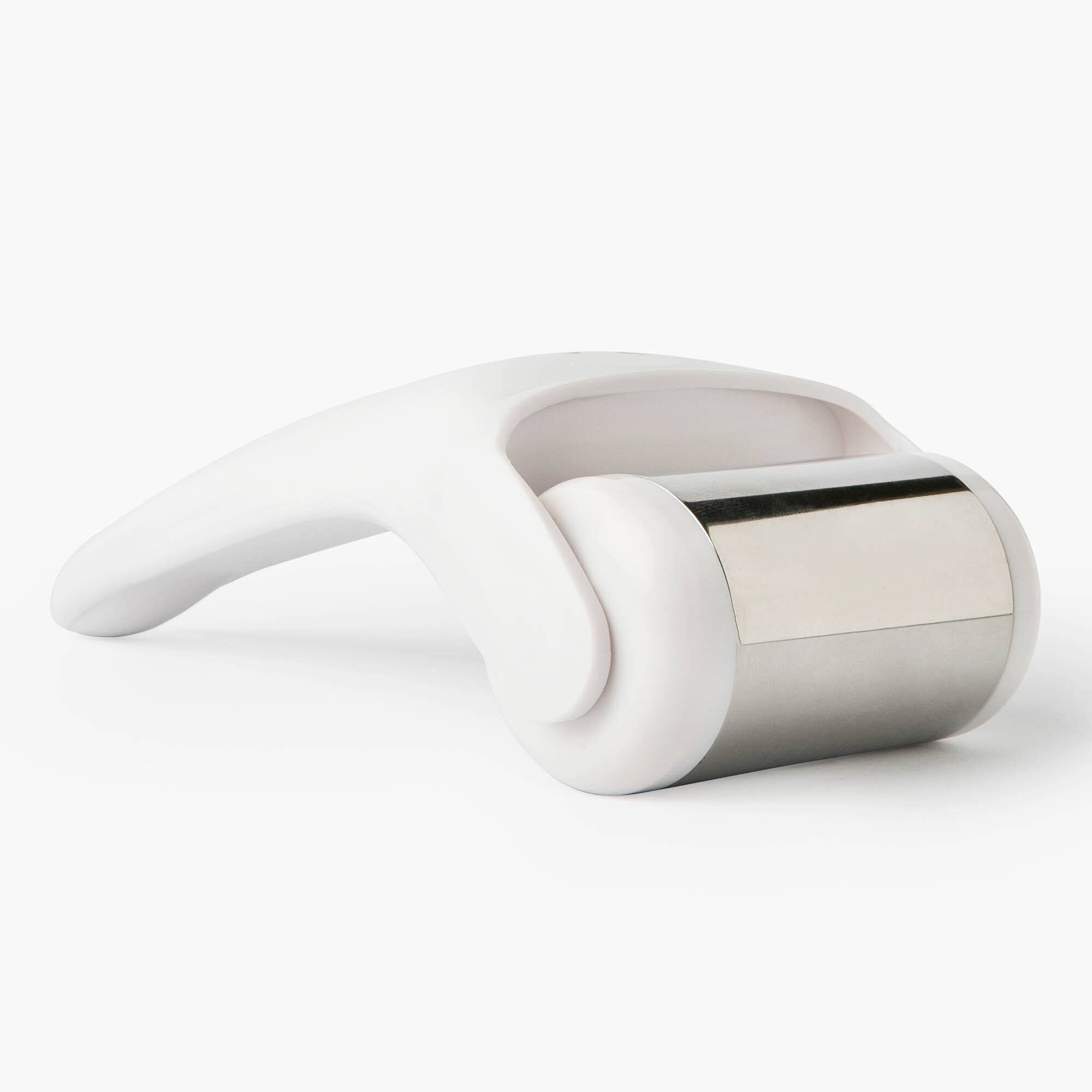 Hot Sale Facial Massager Beauty Care Tool for Skin Relieve Swelling and Pain Ice Roller for Face