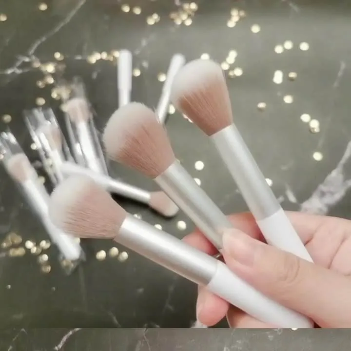 Makeup Brush Foundation Blush Application Tool Detail 5